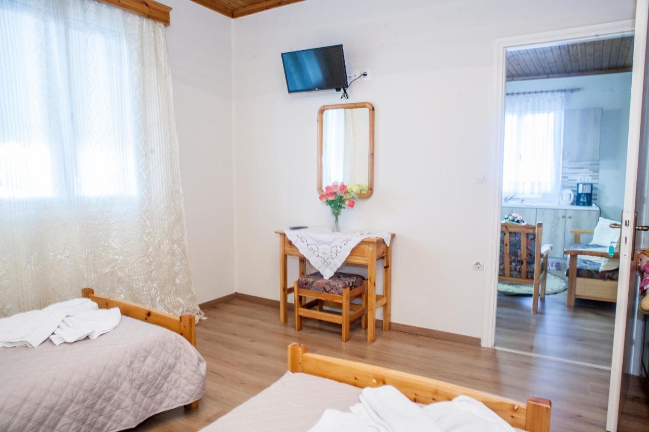 Casa Serena Asprogerakata Екстер'єр фото